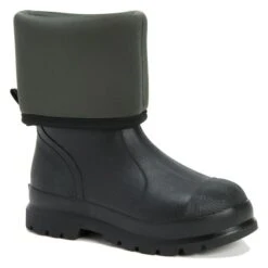 Men's Muck Chore Tall Waterproof Boots -Boots Shoes Shop 2 650 muck chore tall waterproof boots black1